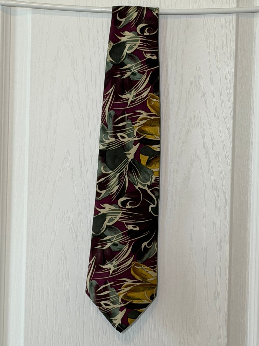 Vintage BLAIR Mens 58” Silk Necktie-Burgundy Purple Gold Abstract Floral Wide